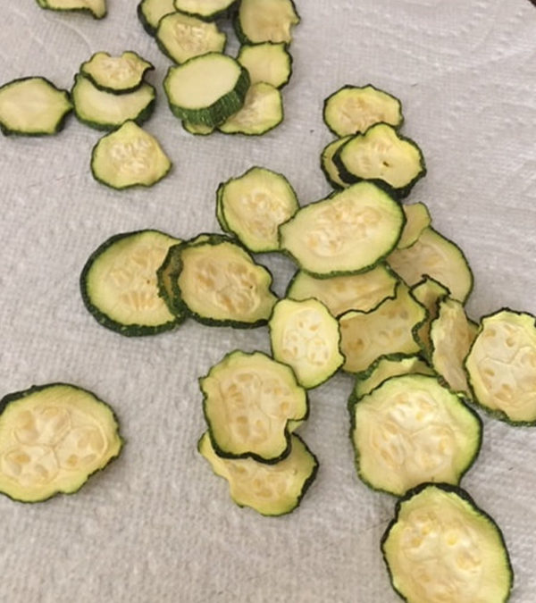 1 easy way to make dehydrated zucchini medallions