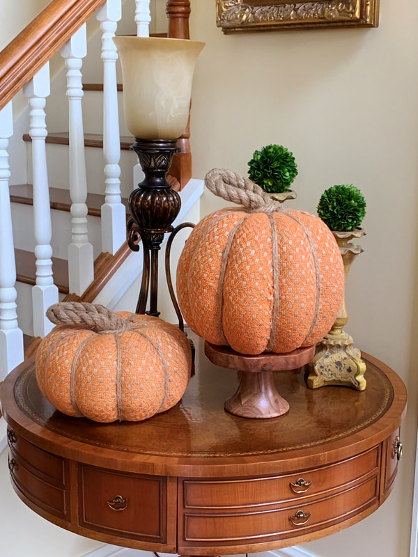 Creating A Pumpkin Tablescape - Two Adorable Labs