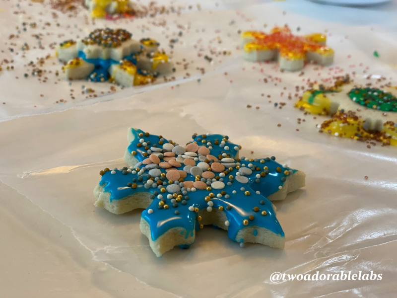 Sugar cookies blue Sugar Cookies | www.twoadorablelabs.com