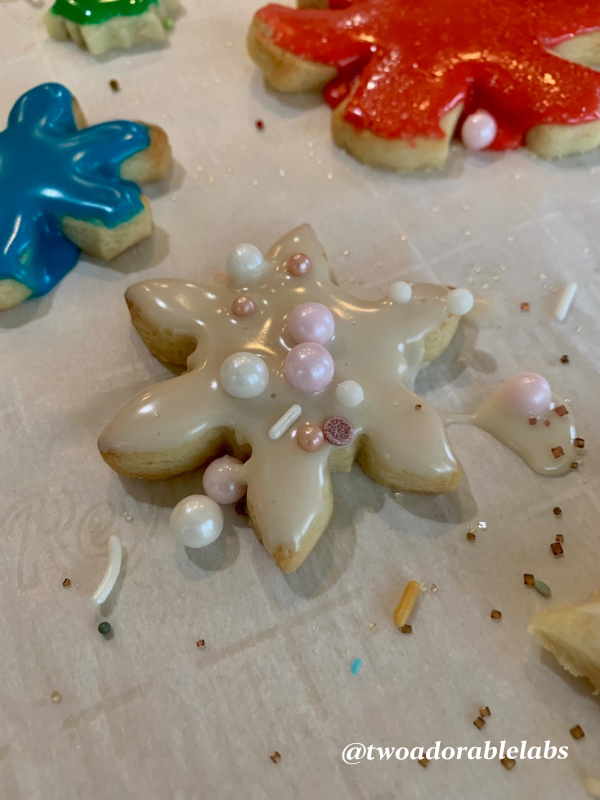 Sugar cookies pearls Sugar Cookies | www.twoadorablelabs.com