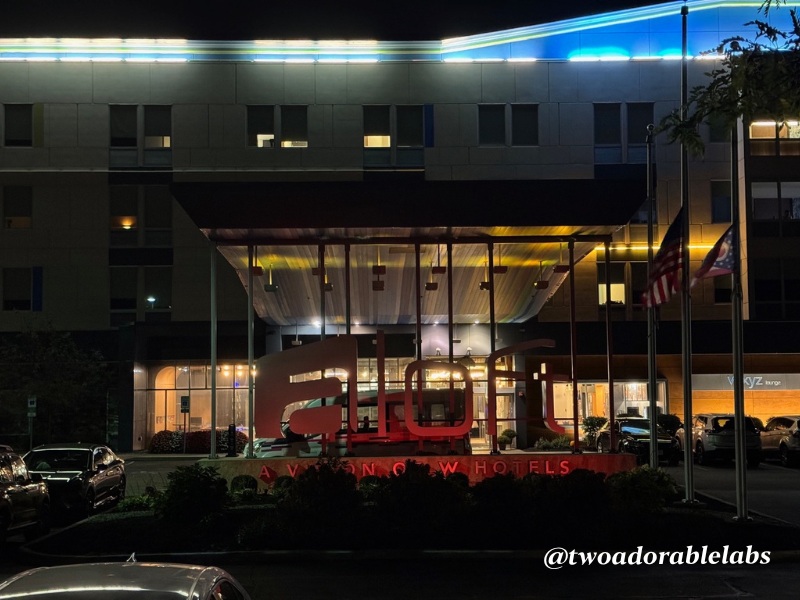 Aloft Hotel Beechwood | www.twoadorablelabs